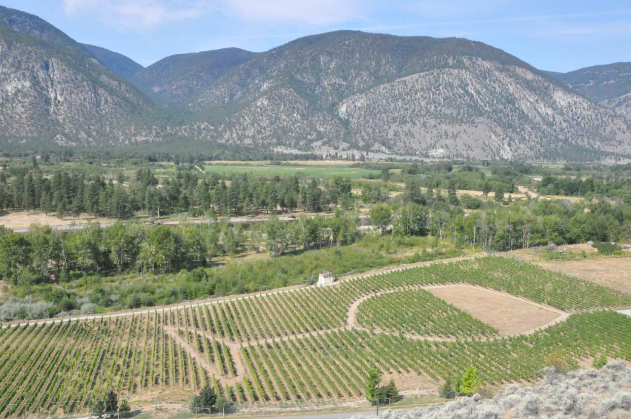Similkameen Wild Resort & Winery Retreat Osoyoos Exterior photo